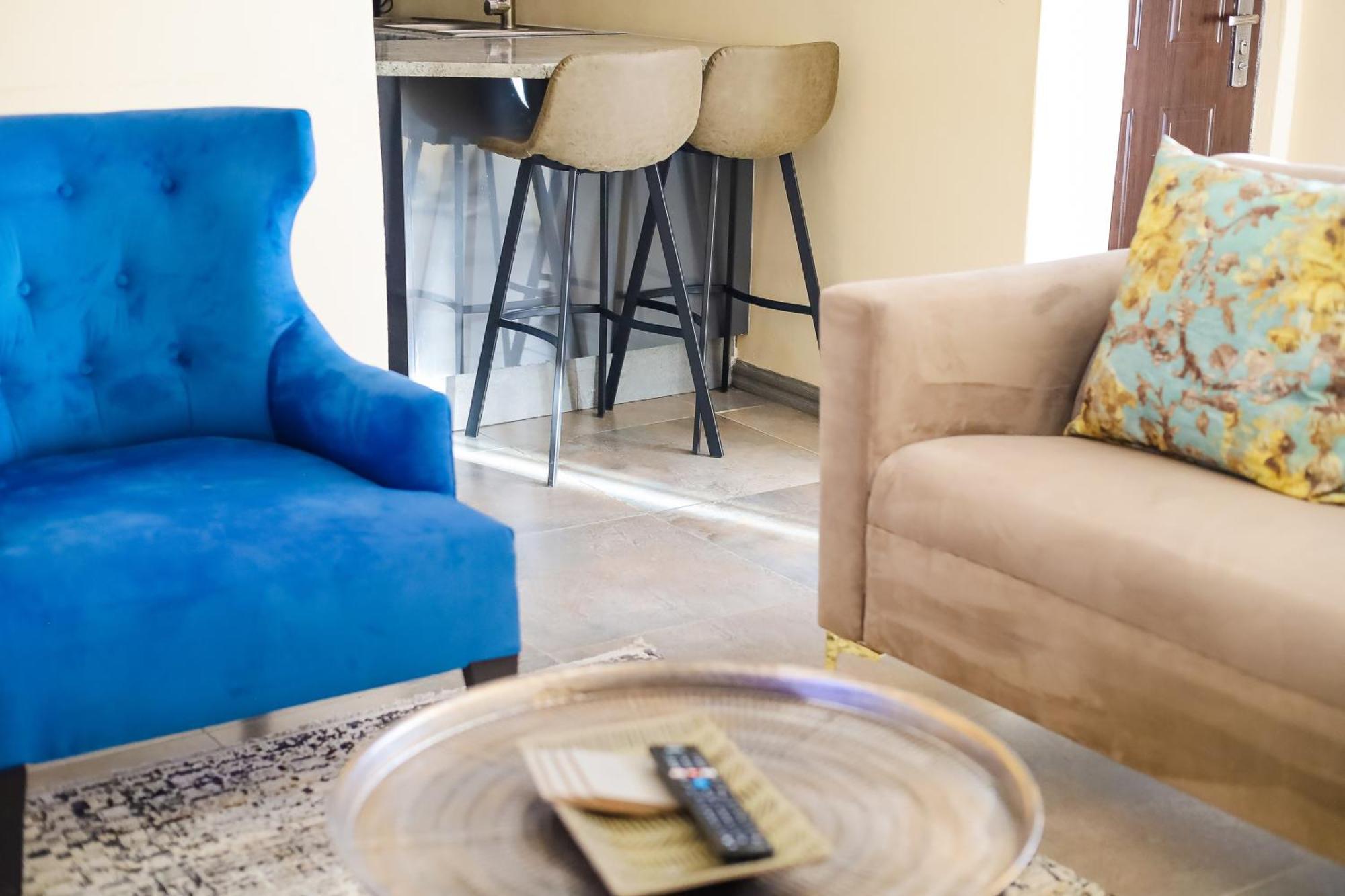 Stylish Self Catering Unit In Maseru Cbd エクステリア 写真