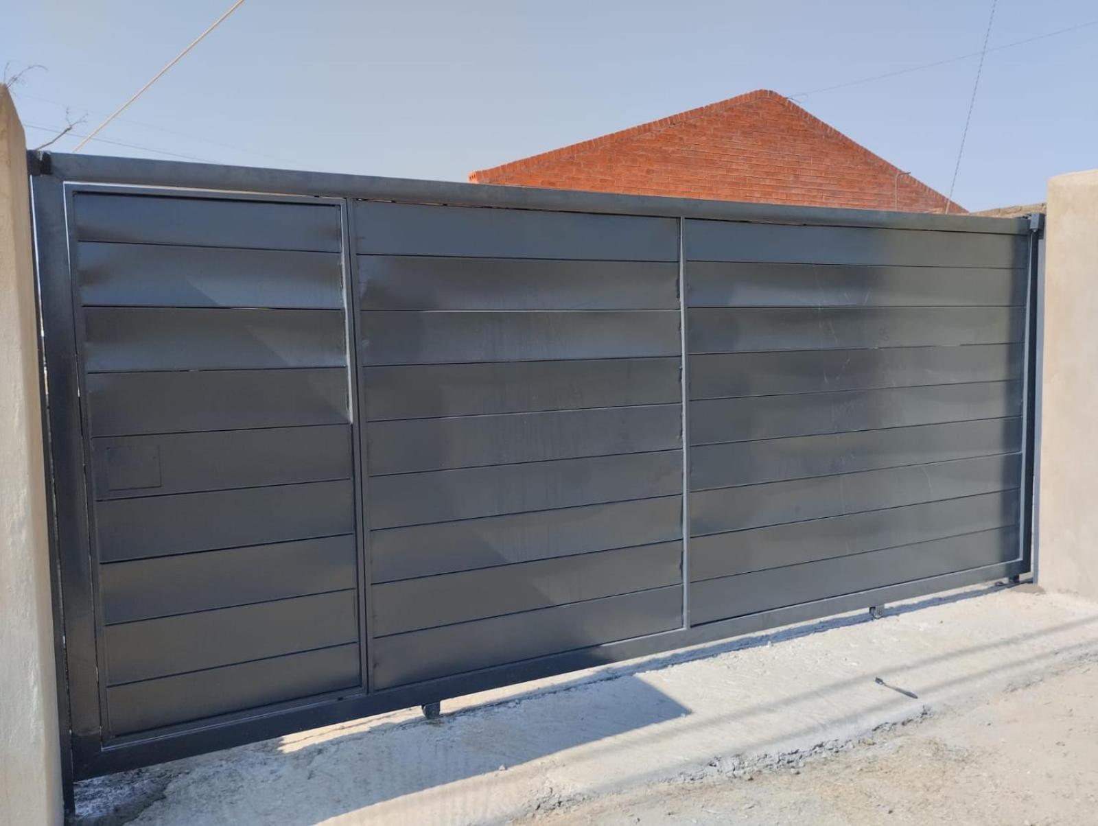 Stylish Self Catering Unit In Maseru Cbd エクステリア 写真