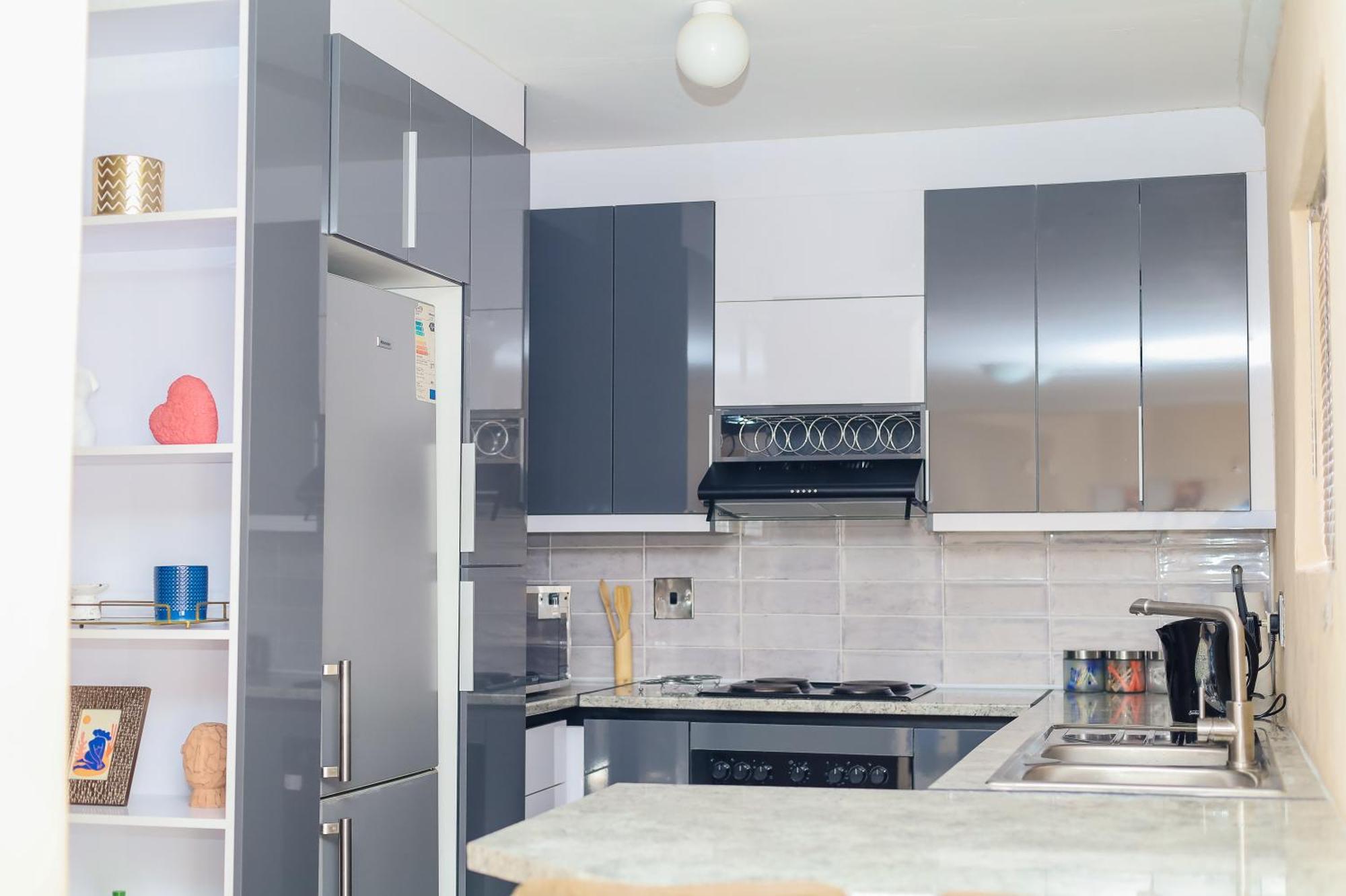 Stylish Self Catering Unit In Maseru Cbd エクステリア 写真